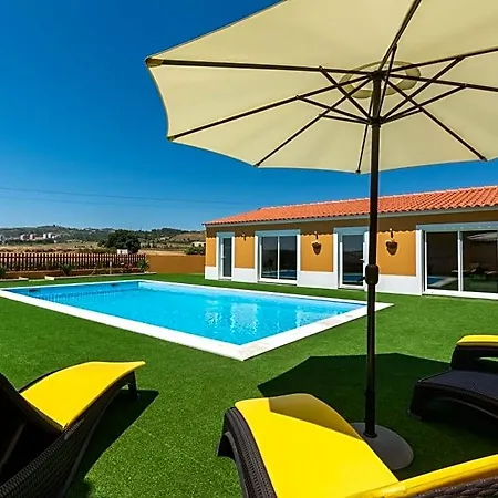 Quinta Da Pontinha Bed and breakfast